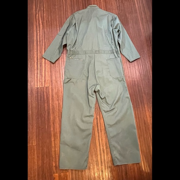 SOLD Vintage Dickies Men’s Coveralls (XL) - Picture 2 of 9